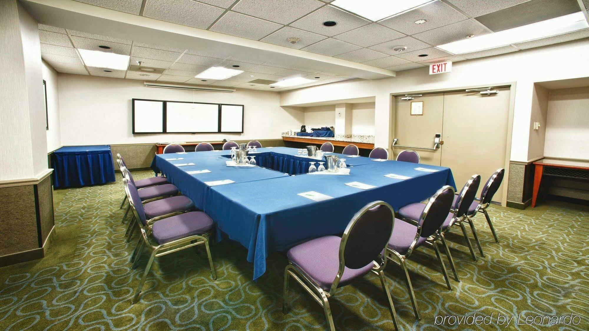 Holiday Inn Guelph Hotel & Conference Centre, An Ihg Hotel المظهر الخارجي الصورة