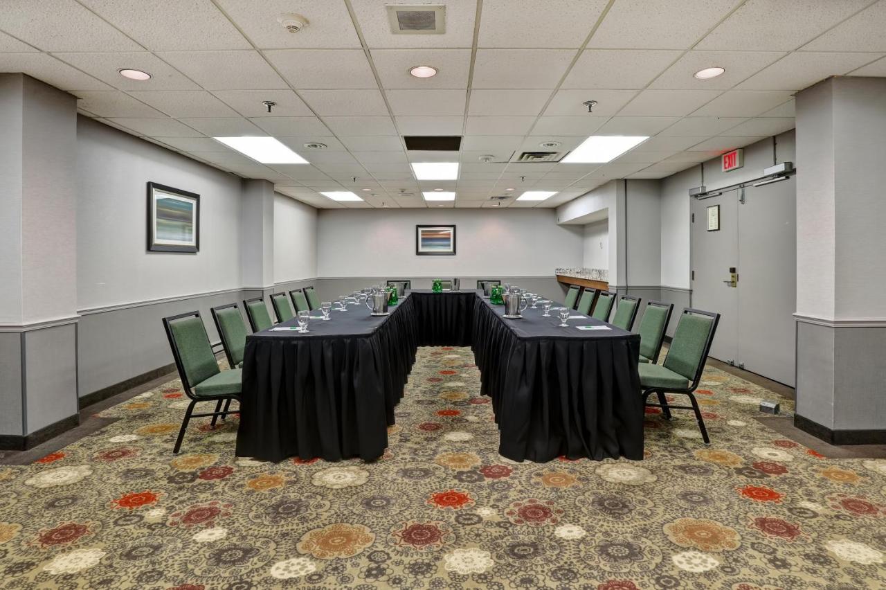 Holiday Inn Guelph Hotel & Conference Centre, An Ihg Hotel المظهر الخارجي الصورة