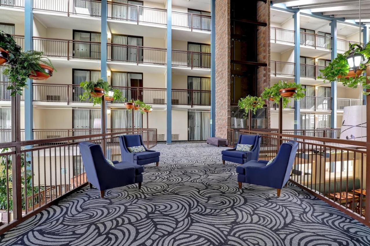 Holiday Inn Guelph Hotel & Conference Centre, An Ihg Hotel المظهر الخارجي الصورة