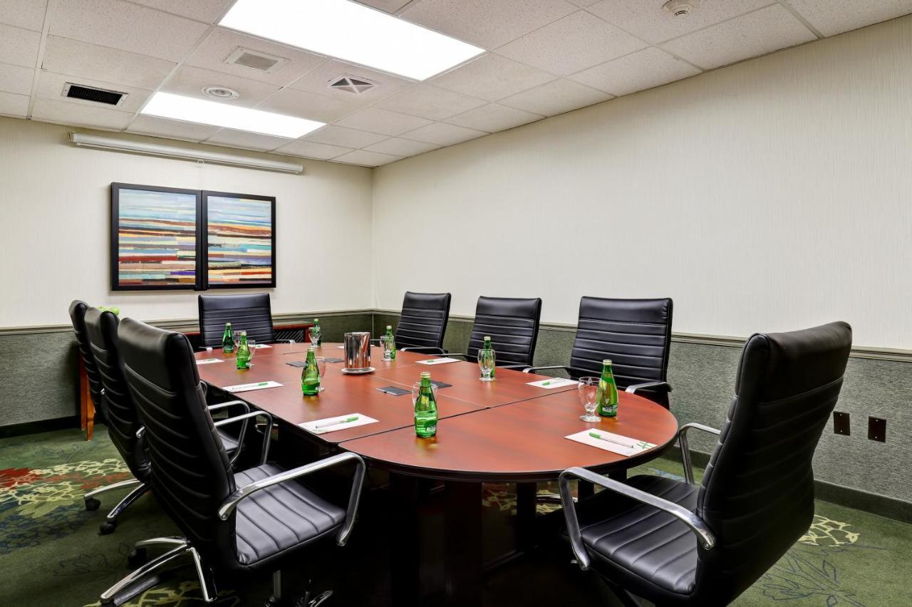 Holiday Inn Guelph Hotel & Conference Centre, An Ihg Hotel المظهر الخارجي الصورة