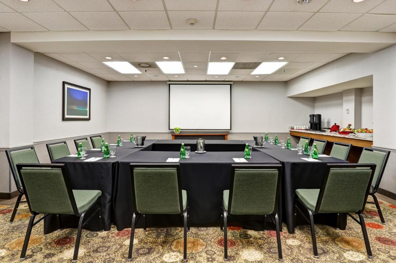 Holiday Inn Guelph Hotel & Conference Centre, An Ihg Hotel المظهر الخارجي الصورة
