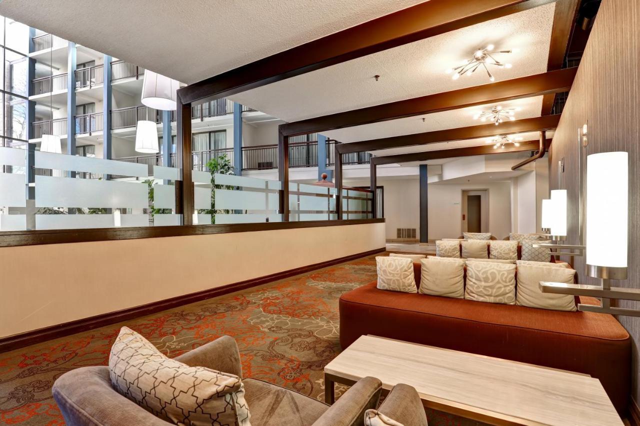 Holiday Inn Guelph Hotel & Conference Centre, An Ihg Hotel المظهر الخارجي الصورة